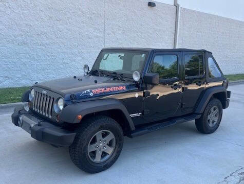 Used 2010 Jeep Wrangler Unlimited Sport AWD/4WD image 2