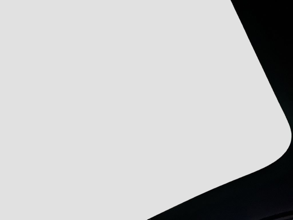 New 2025 Porsche Taycan 4S image 14