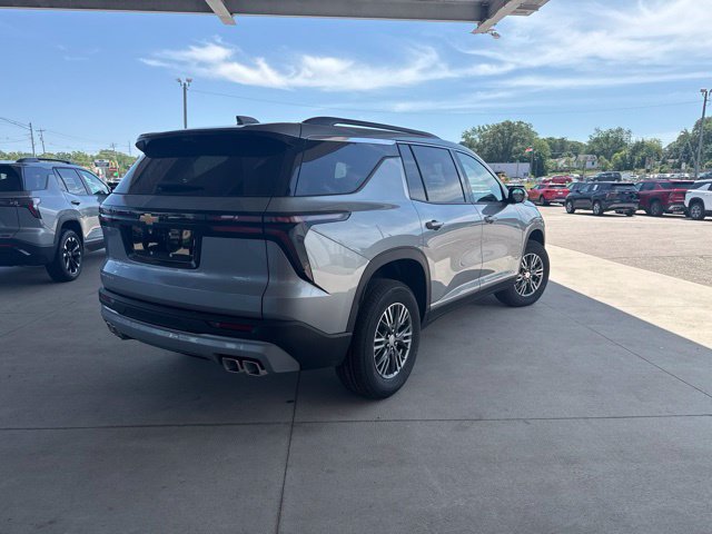 New 2026 Chevrolet Traverse LT w/ Driver Confidence Package FWD image 5