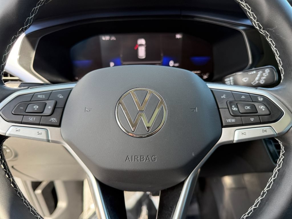 Used 2023 Volkswagen Taos SE AWD/4WD image 19