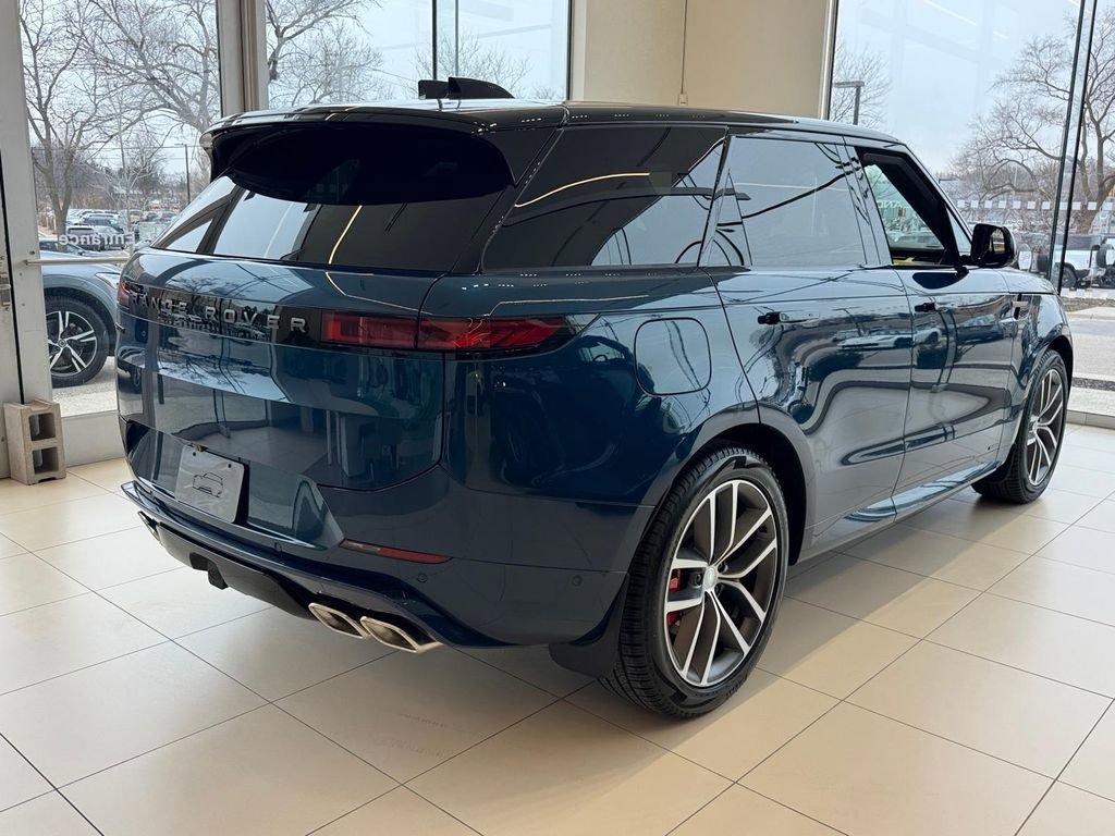New 2025 Land Rover Range Rover Sport Autobiography image 3