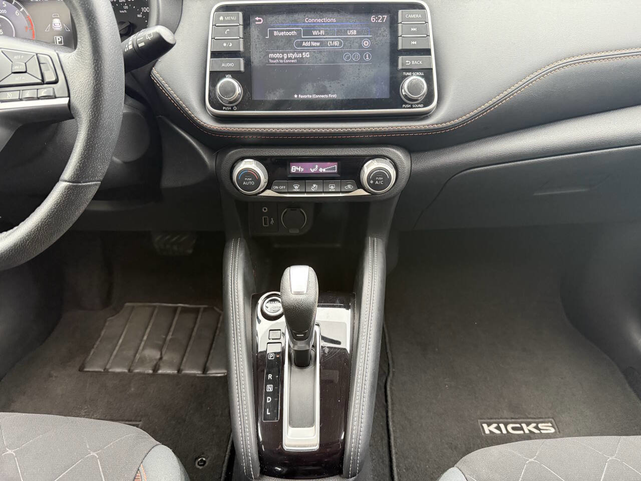 Used 2019 Nissan Kicks SR w/ Exterior Package image 17