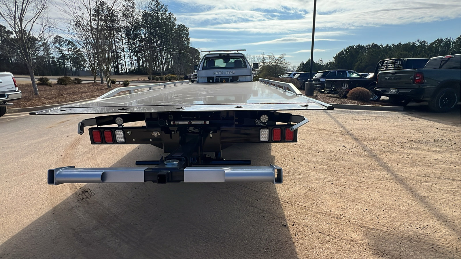 New 2025 RAM 5500 4x4 Regular Cab image 9