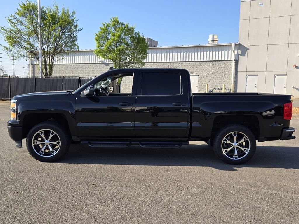 Used 2015 Chevrolet Silverado 1500 LT w/ Texas Edition, 1LT Trim image 2
