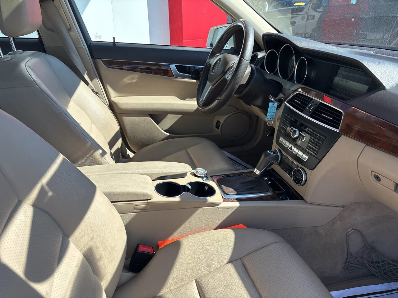 Used 2014 Mercedes-Benz C 300 4MATIC Sedan image 13