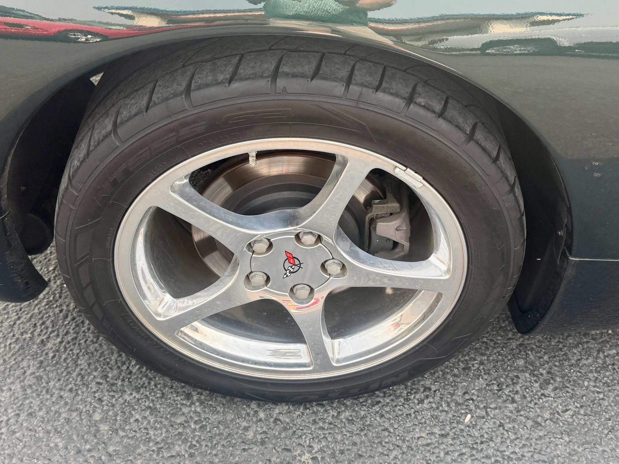 Used 2000 Chevrolet Corvette Coupe RWD image 14