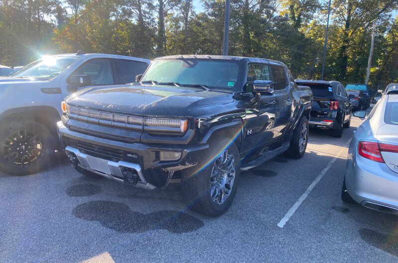 Used 2025 GMC Hummer EV 3X AWD/4WD image 3