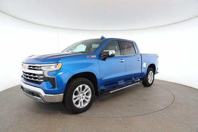 Used 2022 Chevrolet Silverado 1500 LTZ image 2