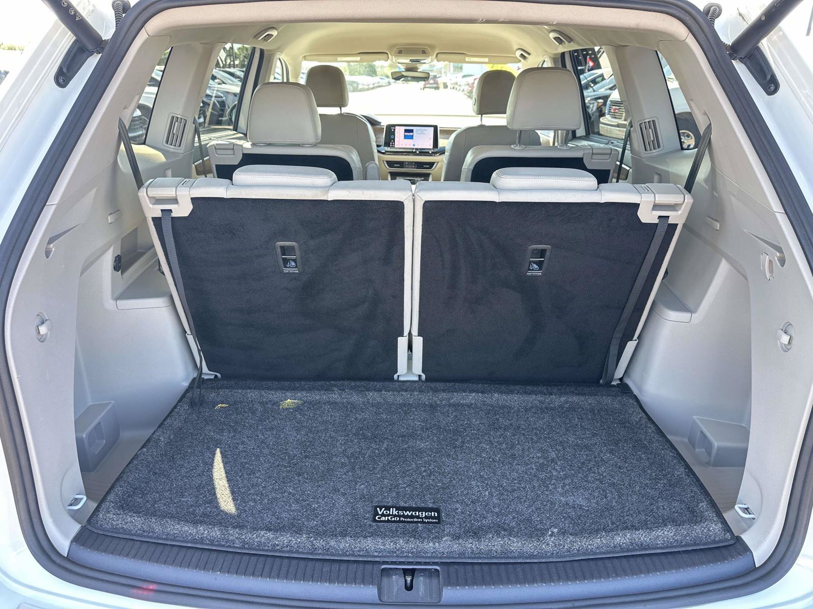 Used 2024 Volkswagen Atlas SE AWD/4WD image 9