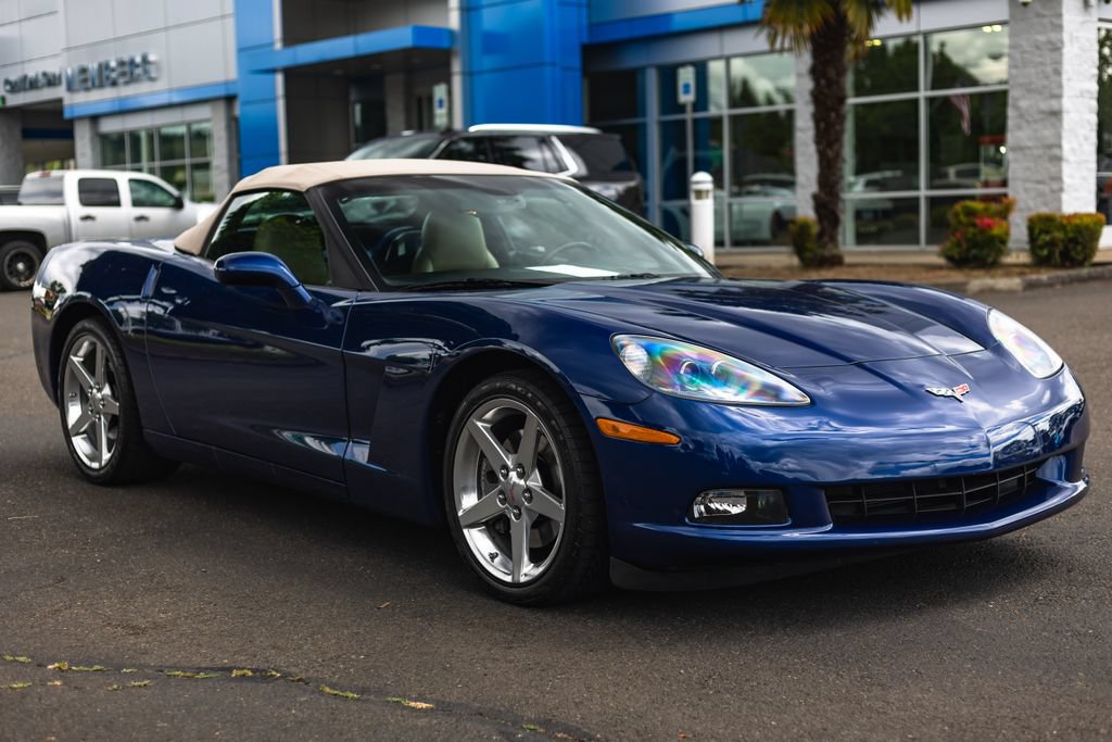 Used 2005 Chevrolet Corvette Convertible w/ Preferred Equipment Group RWD image 6