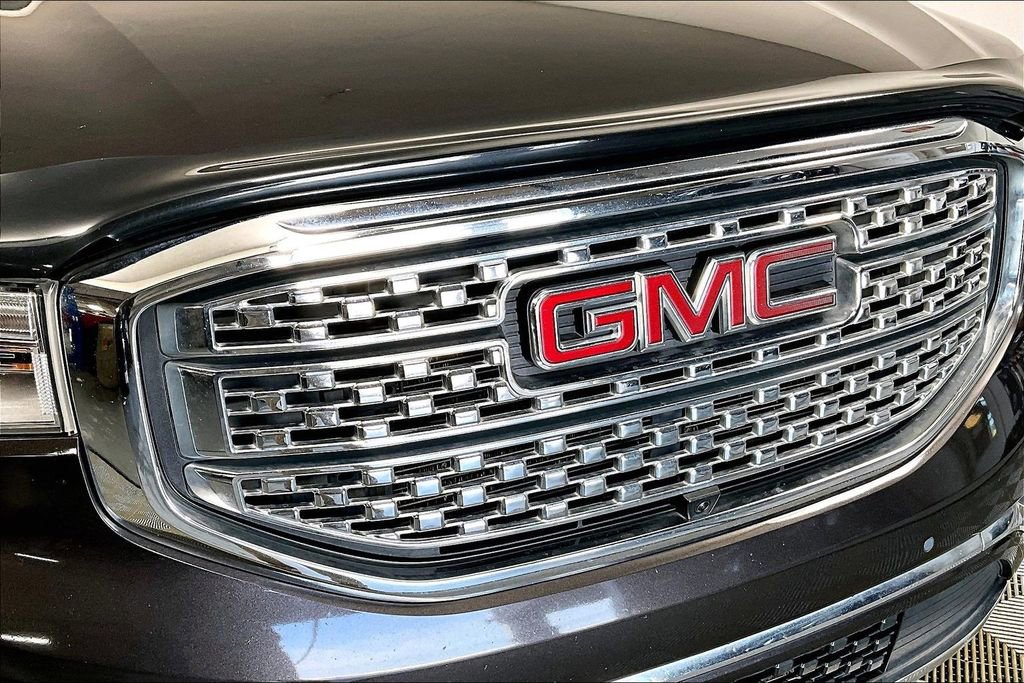 Used 2019 GMC Acadia Denali w/ Technology Package image 31