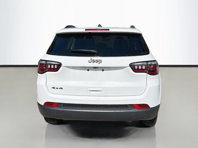 New 2026 Jeep Compass Latitude AWD/4WD image 7