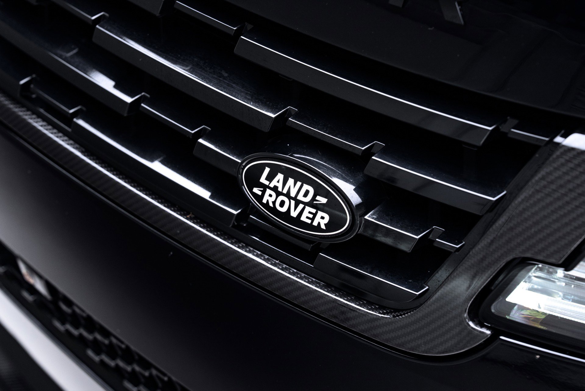 Used 2025 Land Rover Range Rover Sport SV Edition Two image 12