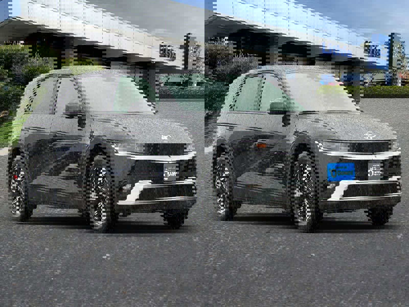 New 2025 Hyundai Ioniq 5 SE image 9