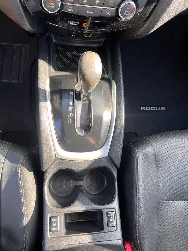 Used 2016 Nissan Rogue SL image 15
