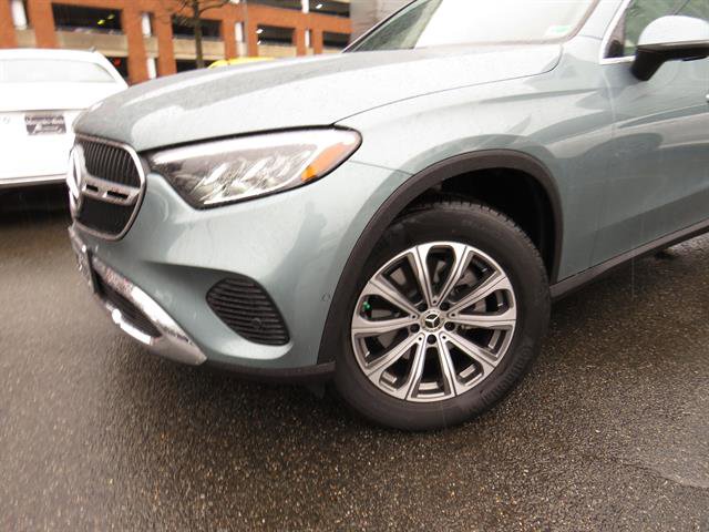 Used 2026 Mercedes-Benz GLC 300 4MATIC image 4
