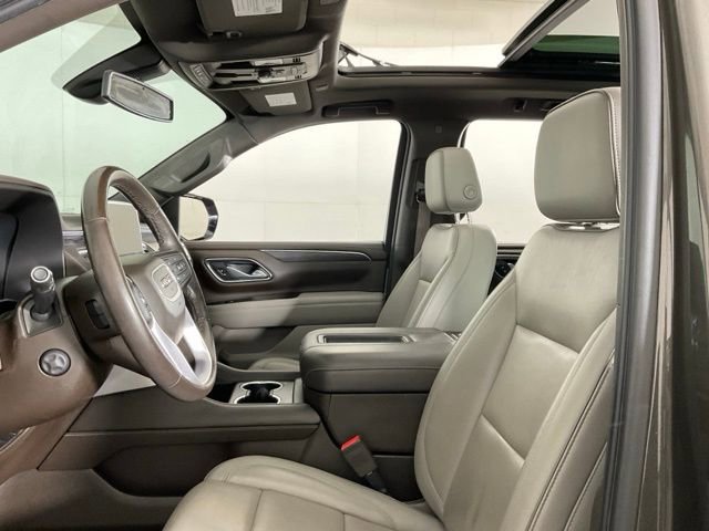 Used 2021 GMC Yukon SLT w/ SLT Premium Package image 29