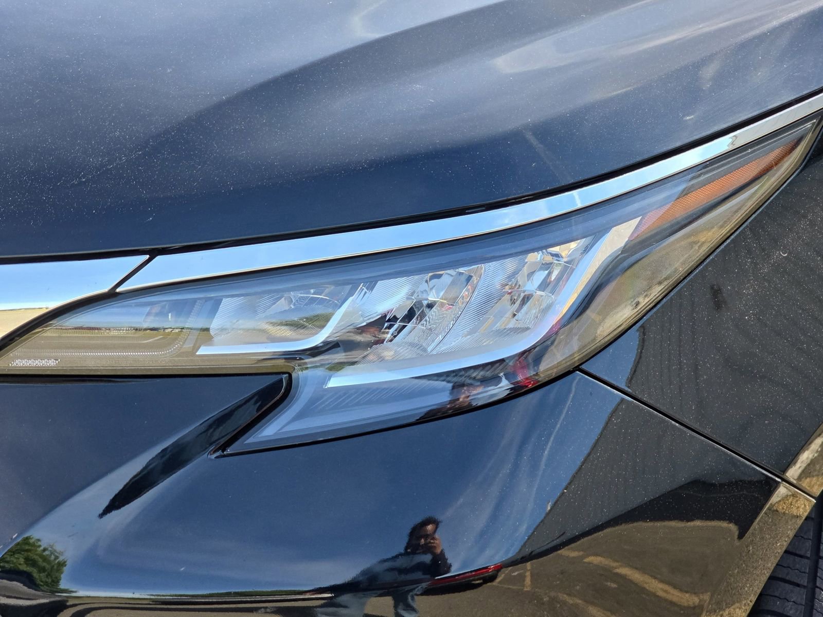 Used 2021 Toyota Sienna XLE image 41