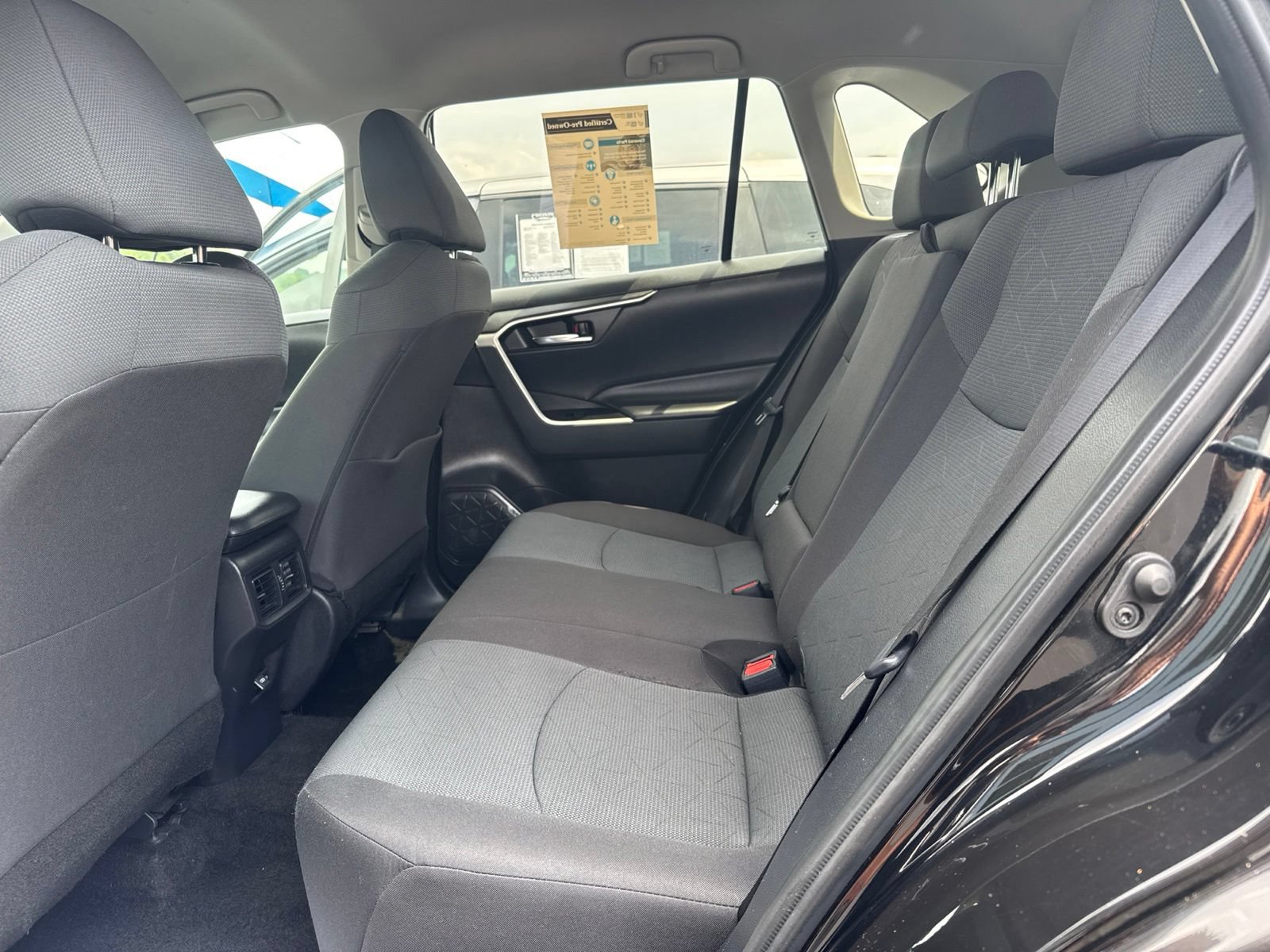 Used 2024 Toyota RAV4 XLE FWD image 12