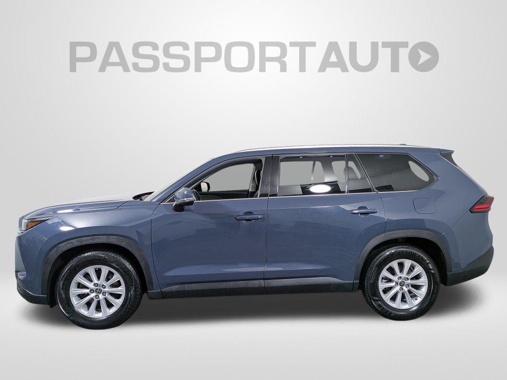 Certified 2025 Toyota Grand Highlander AWD image 2