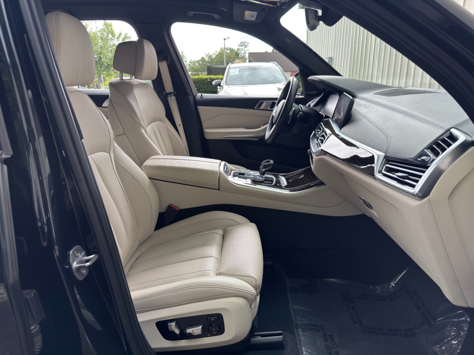 Used 2020 BMW X5 sDrive40i w/ M Sport Package RWD image 13