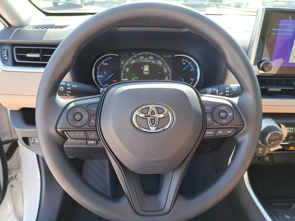 New 2025 Toyota RAV4 XLE image 18