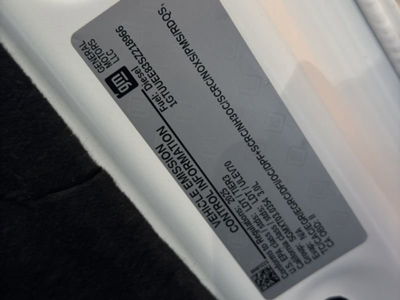 Used 2025 GMC Sierra 1500 AT4 w/ AT4 Premium Package image 45