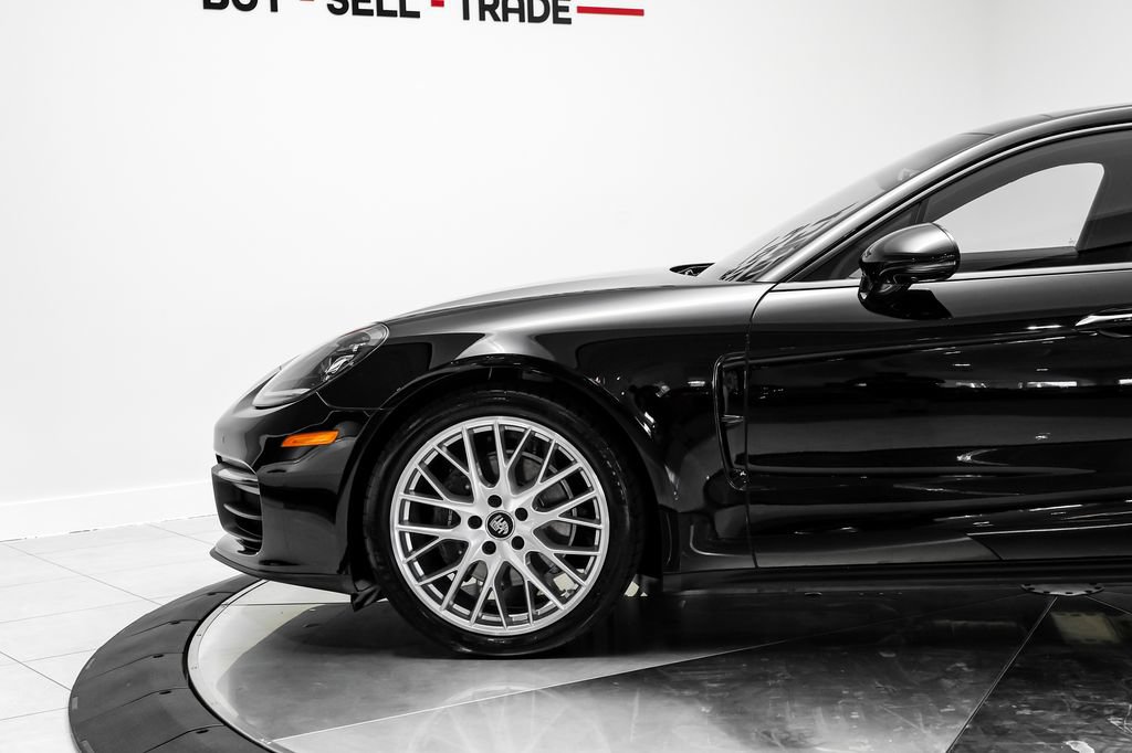 Used 2022 Porsche Panamera 4 AWD/4WD image 13