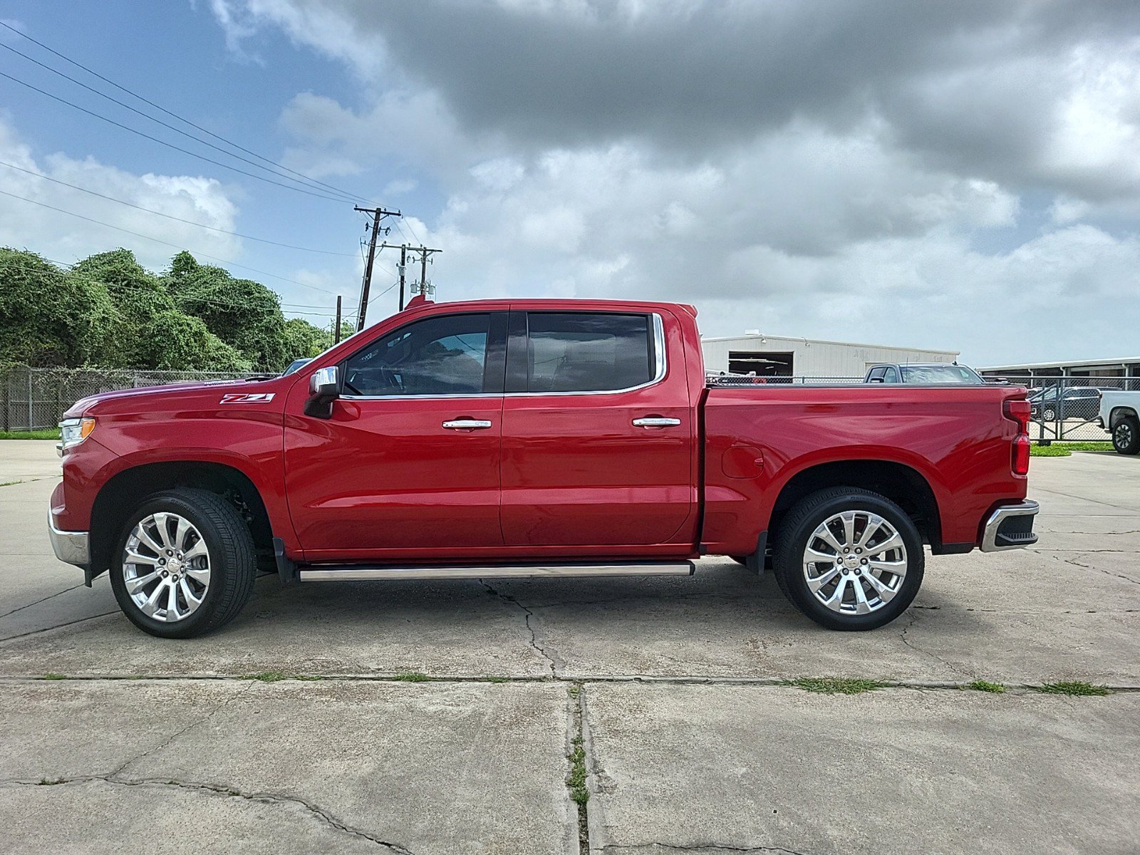 Used 2022 Chevrolet Silverado 1500 LTZ w/ LTZ Premium Texas Edition AWD/4WD image 8