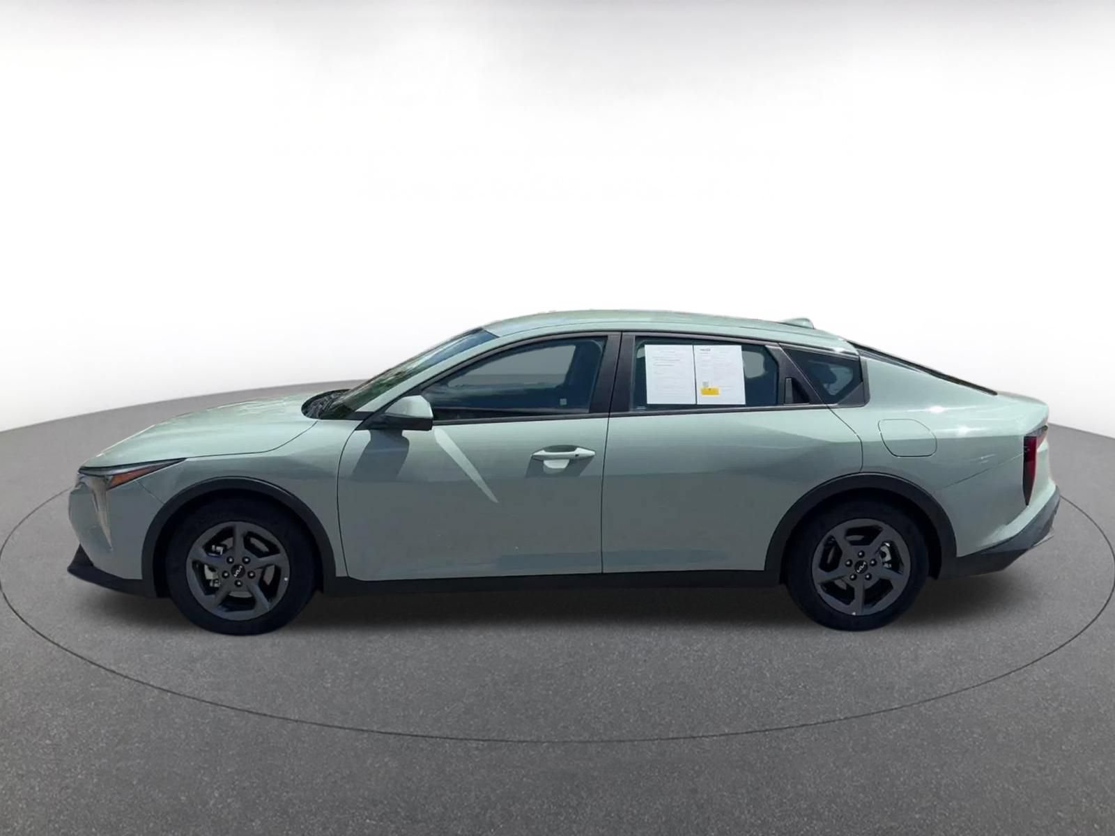 Used 2026 Kia K4 FWD image 7