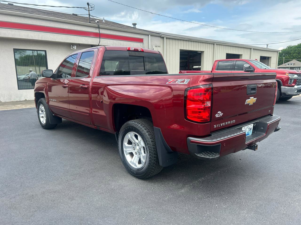 Used 2016 Chevrolet Silverado 1500 LT w/ All Star Edition image 7