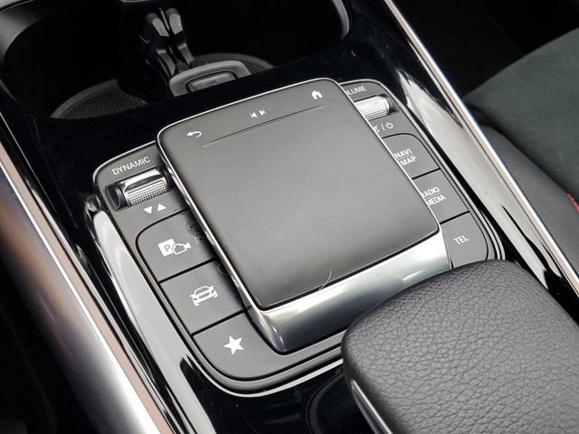 Used 2023 Mercedes-Benz GLA 250 image 30