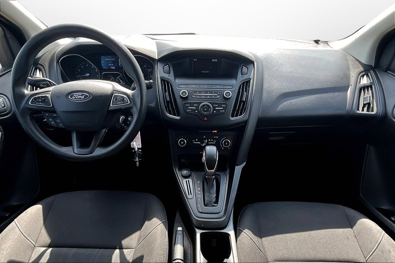 Used 2018 Ford Focus SE image 14