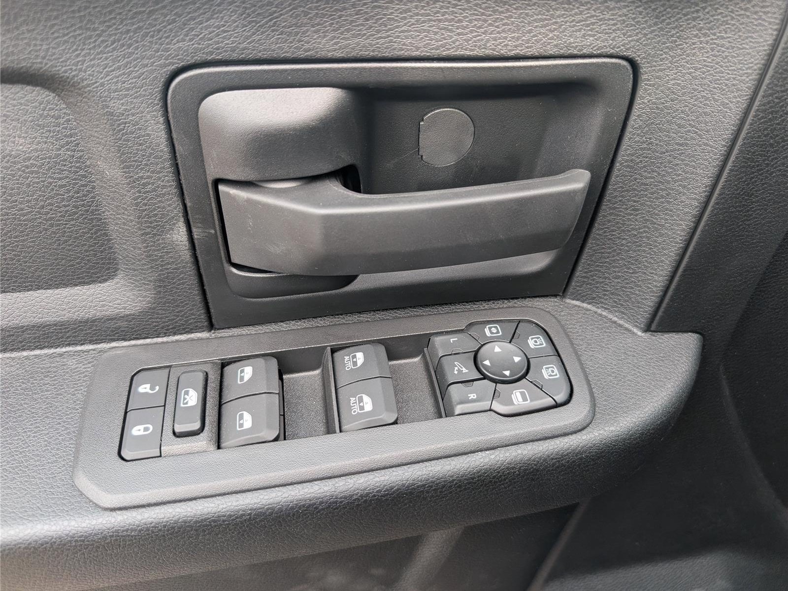 New 2026 RAM 3500 Tradesman AWD/4WD image 14