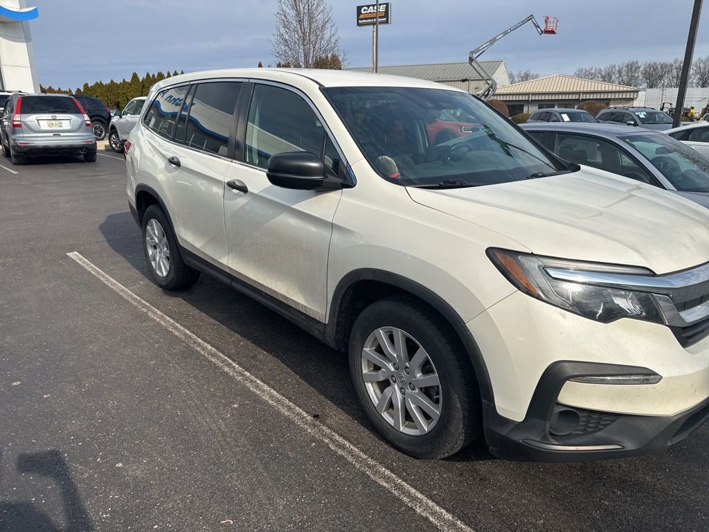 Used 2019 Honda Pilot LX image 2