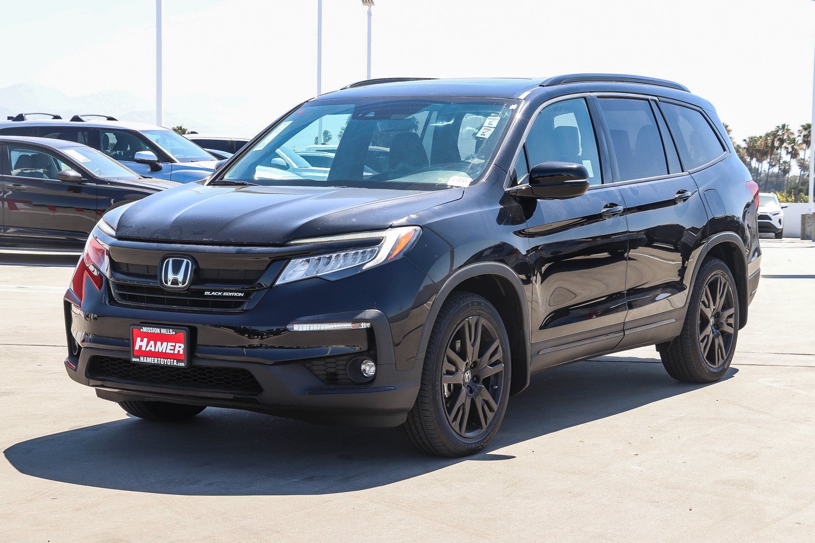 Used 2022 Honda Pilot Black Edition image 3