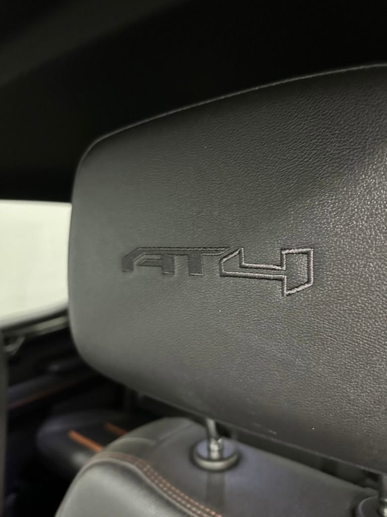 Used 2024 GMC Sierra 1500 AT4 w/ Technology Package image 15