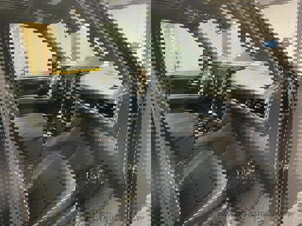 Used 2026 GMC Yukon Elevation image 28