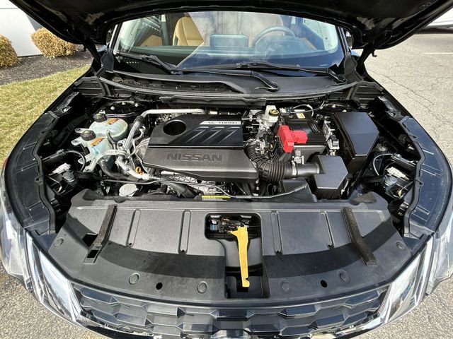 Used 2023 Nissan Rogue Platinum AWD/4WD image 14