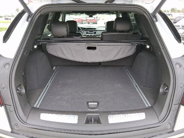 New 2026 Cadillac XT5 Premium Luxury w/ Driver Assist Package FWD image 6