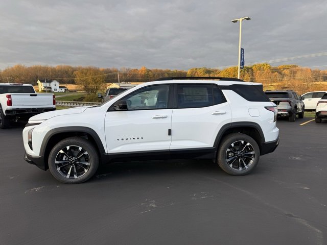 New 2026 Chevrolet Equinox RS w/ LPO, Floor Liner Package image 2