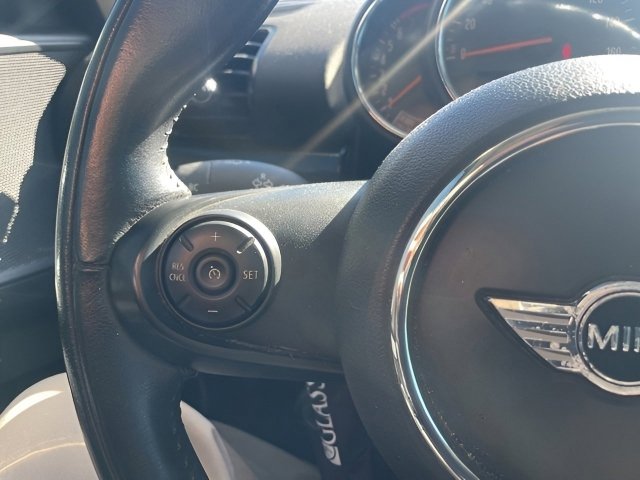 Used 2017 MINI Cooper Clubman S image 16