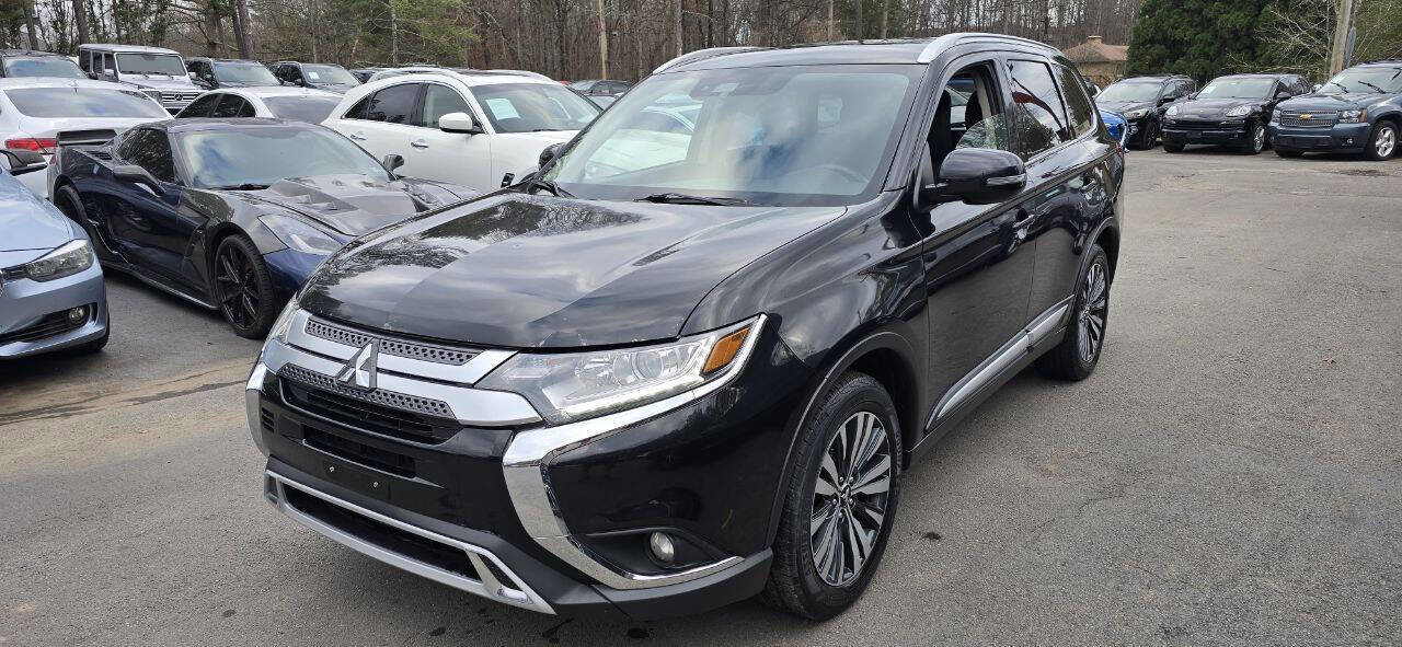 Used 2020 Mitsubishi Outlander SEL image 1