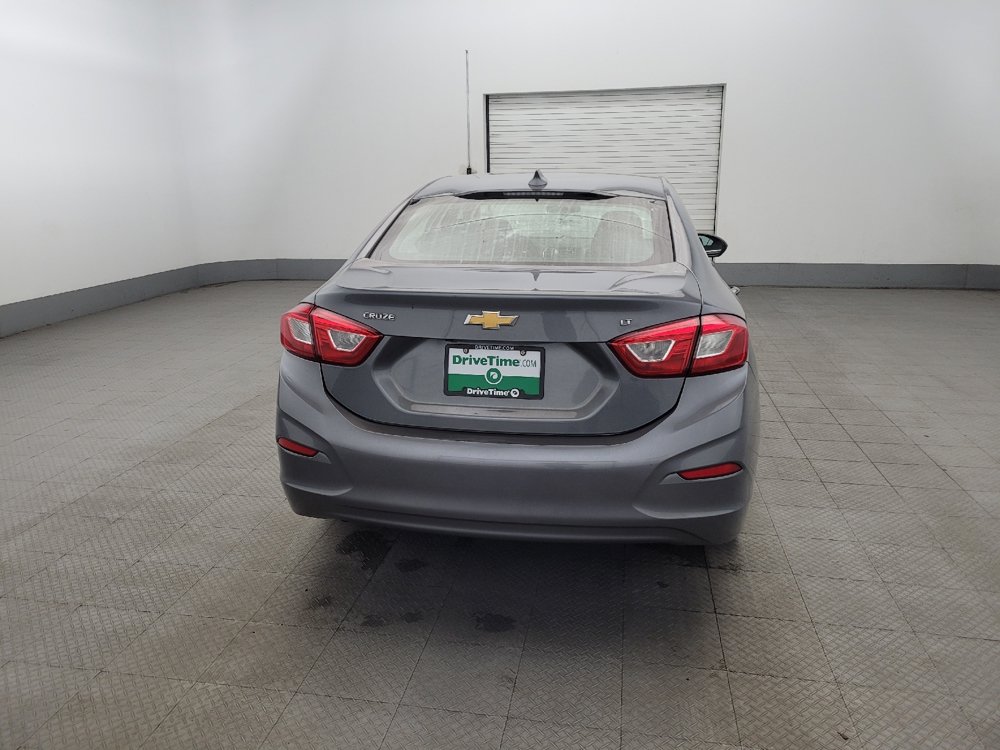 Used 2018 Chevrolet Cruze LT FWD image 7