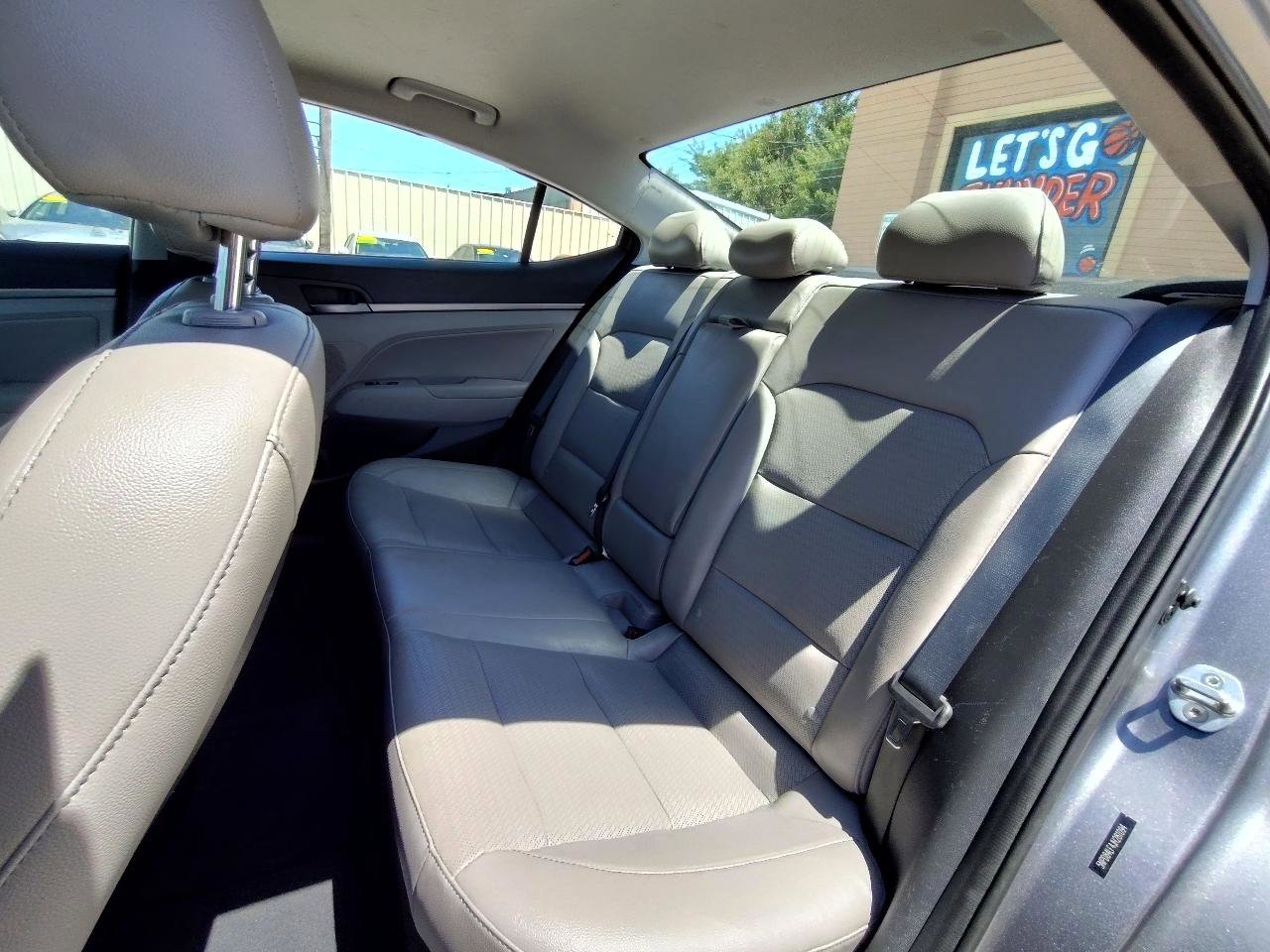Used 2018 Hyundai Elantra Limited w/ Limited Ultimate Package 02 FWD image 35