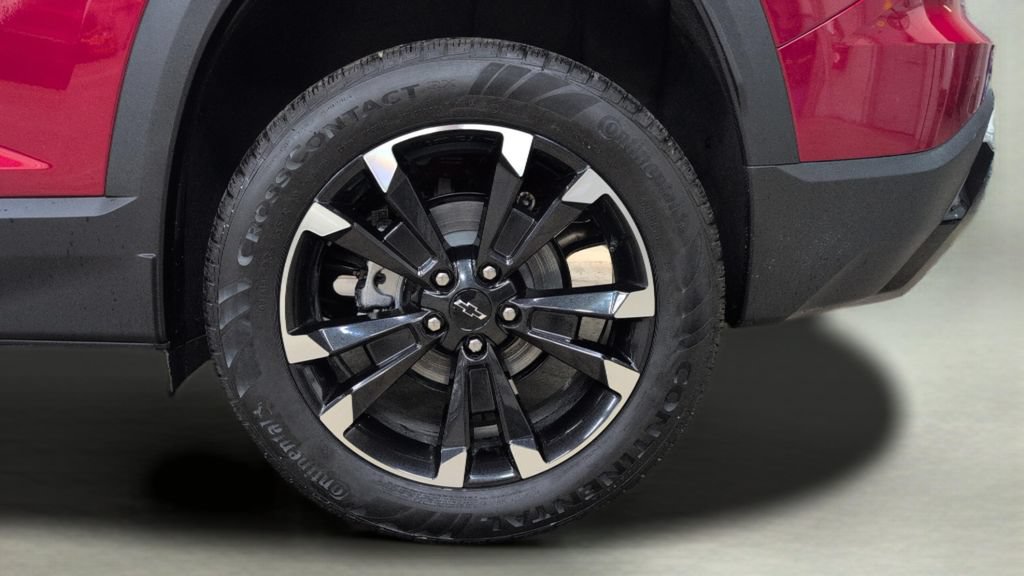 New 2026 Chevrolet Equinox RS w/ Convenience Package III FWD image 31