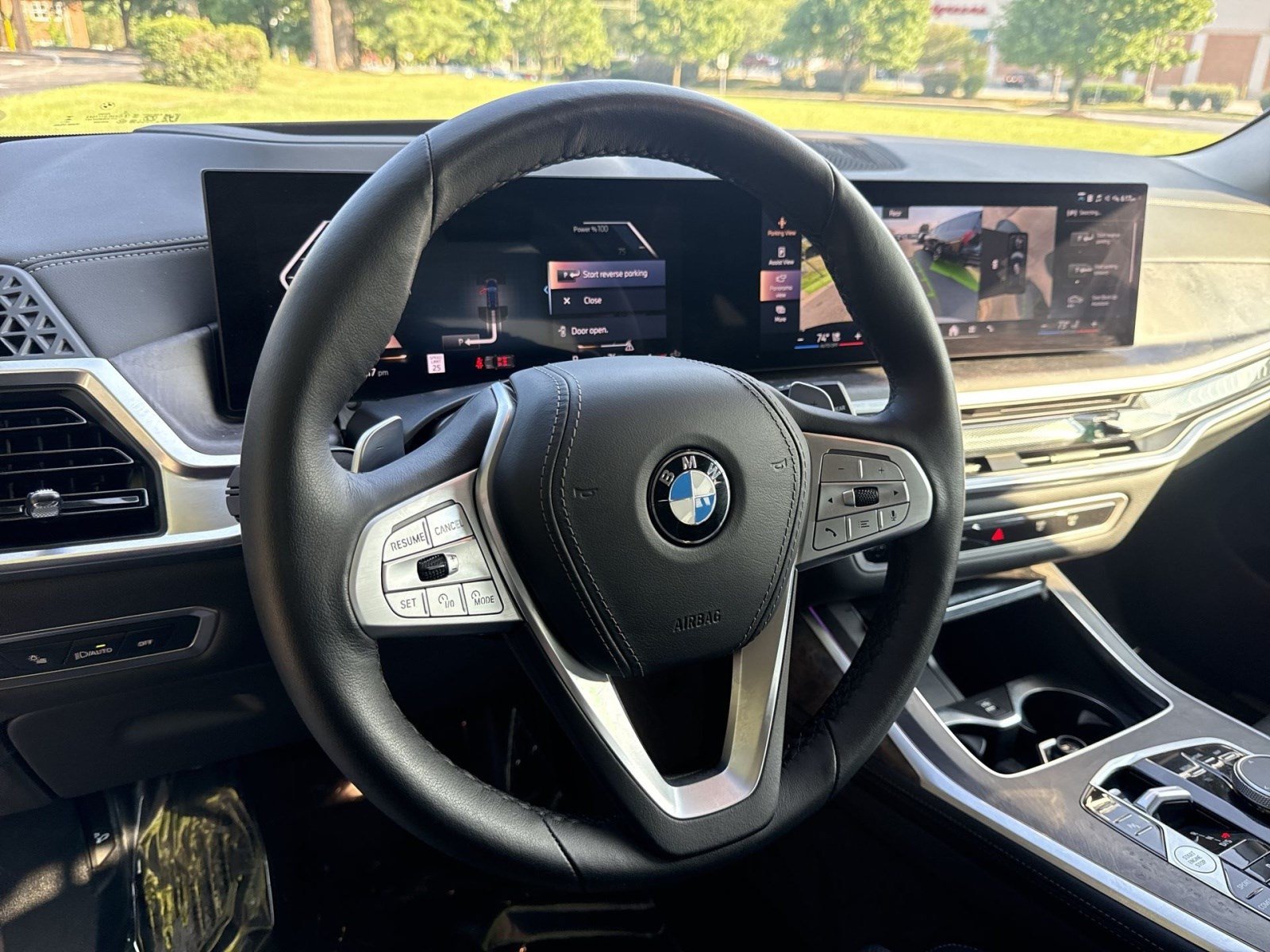 Used 2026 BMW X7 xDrive40i AWD/4WD image 16