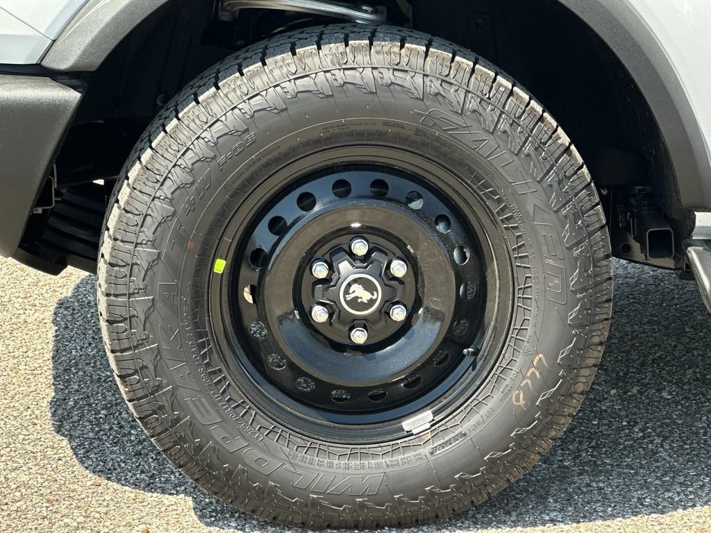 New 2026 Ford Bronco Outer Banks w/ Black Appearance Package AWD/4WD image 27