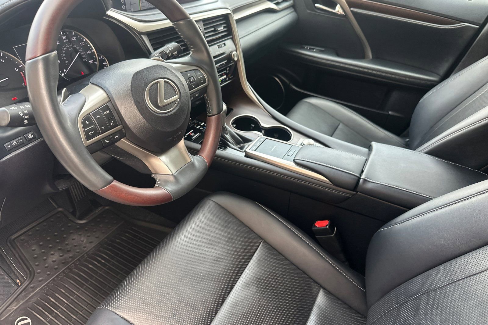 Certified 2022 Lexus RX 350 AWD w/ Premium Package image 11