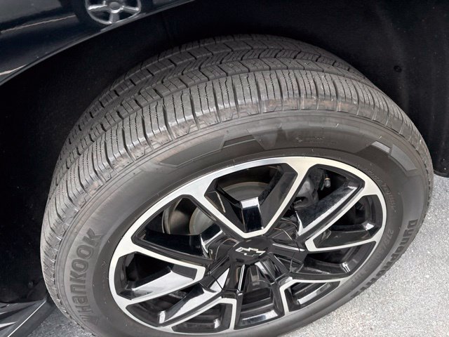 Used 2024 Chevrolet Tahoe RST w/ Luxury Package AWD/4WD image 22